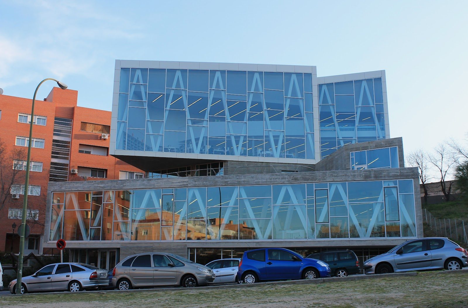Biblioteca Municipal Ana María Matute