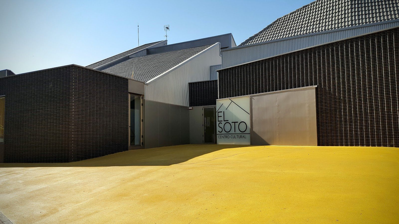 Biblioteca El Soto (Móstoles)