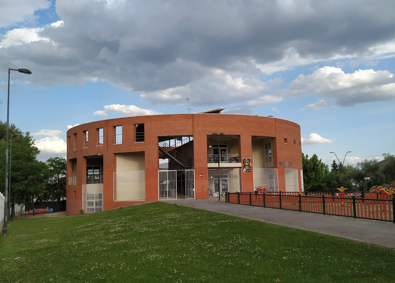 Biblioteca Municipal Jorge Luis Borges (Getafe)