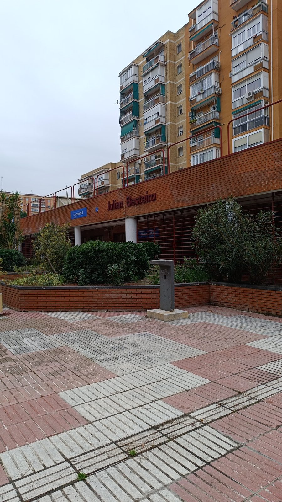 Biblioteca Julián Besteiro (Leganés)